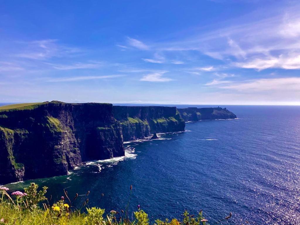 New Studio Near Lahinch, Doolin & Cliffs Of Moher Exteriör bild